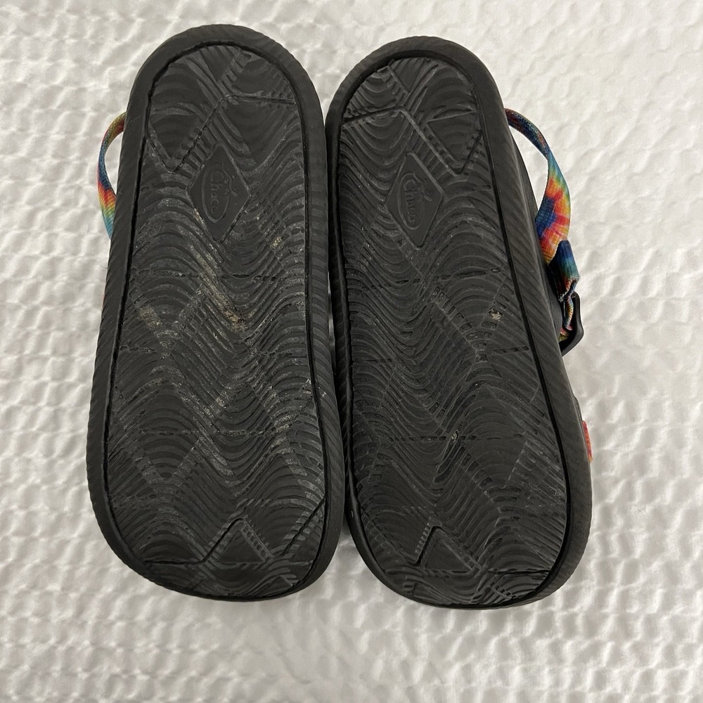 Chaco Kids Chillos Tie Dye Sport Sandals Black Rainbow Straps Size 4 Junior - Picture 5 of 8